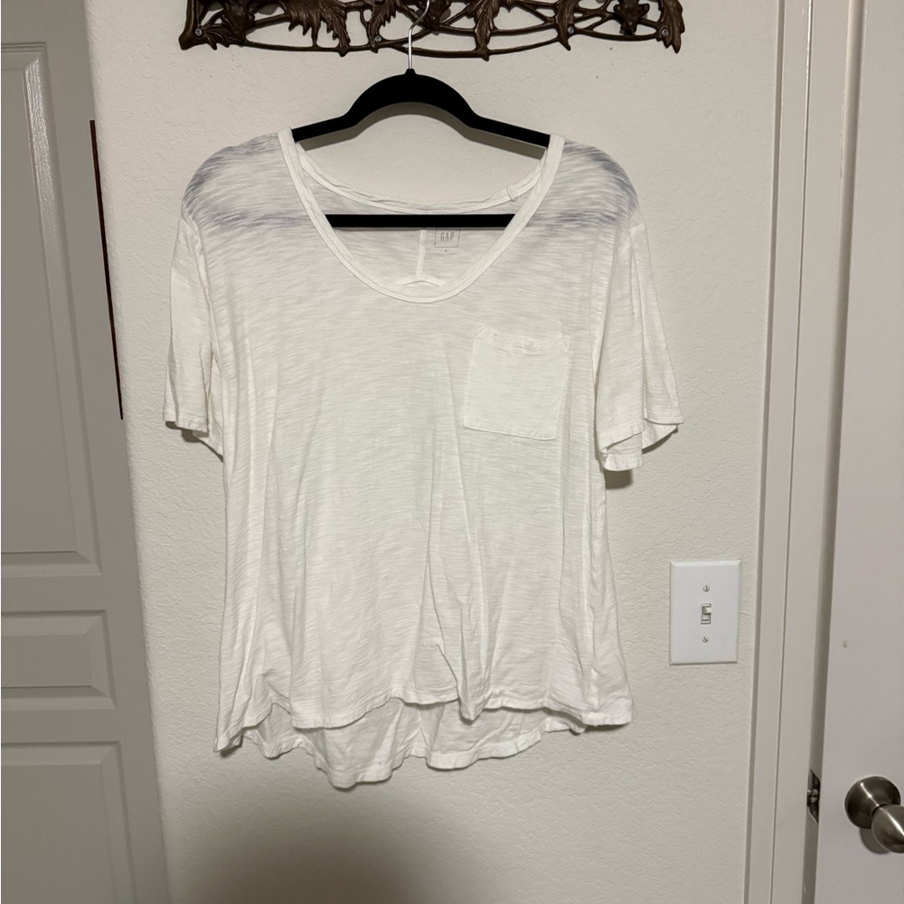 GAP White Relaxed Asymmetrical Short Sleeve Tee